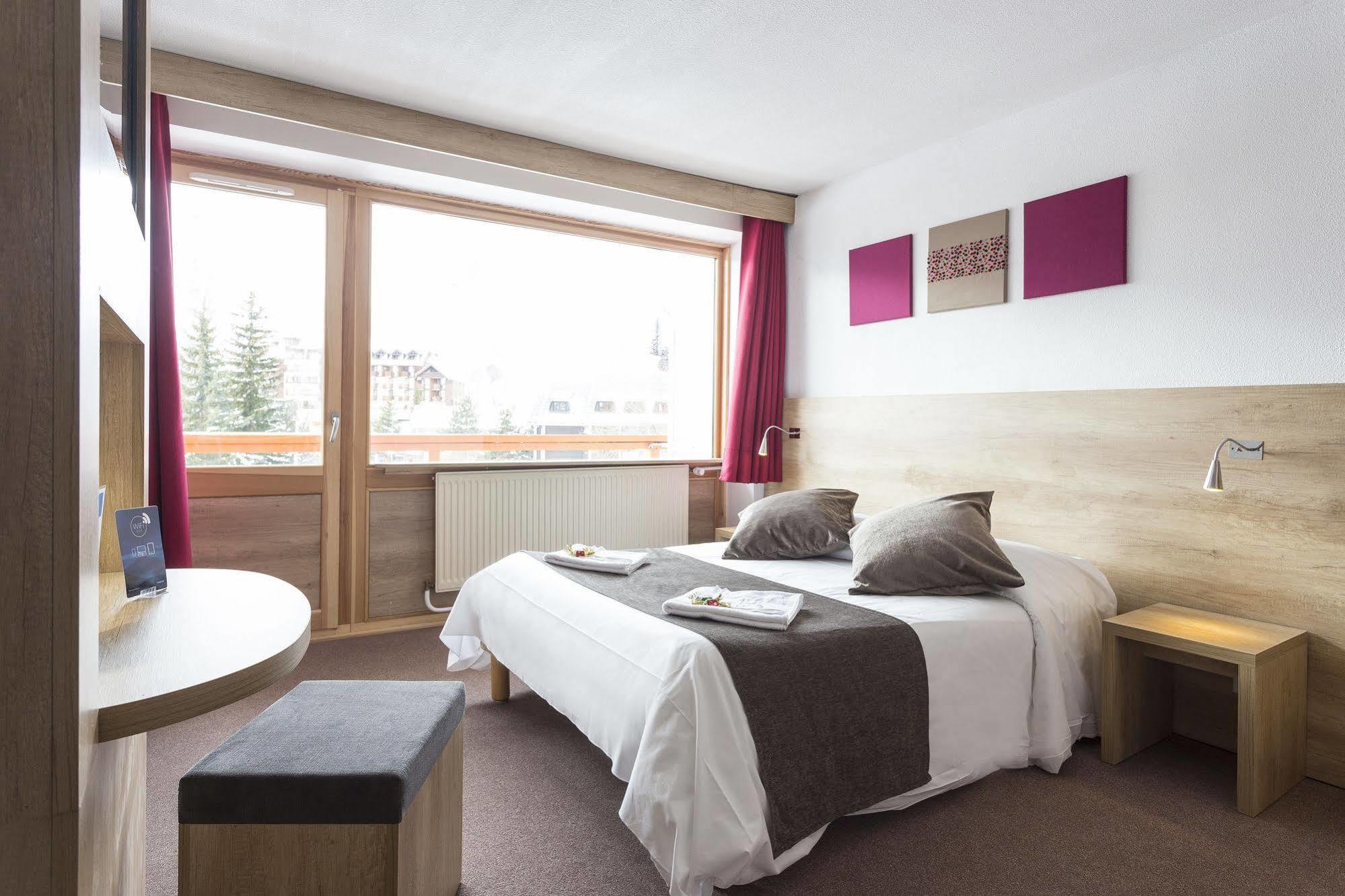 Hotel Club Mmv Le Panorama *** Les Deux Alpes Eksteriør billede